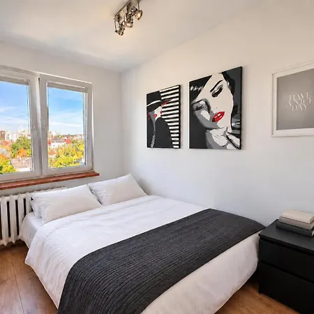 Vista Pilotow Apartman